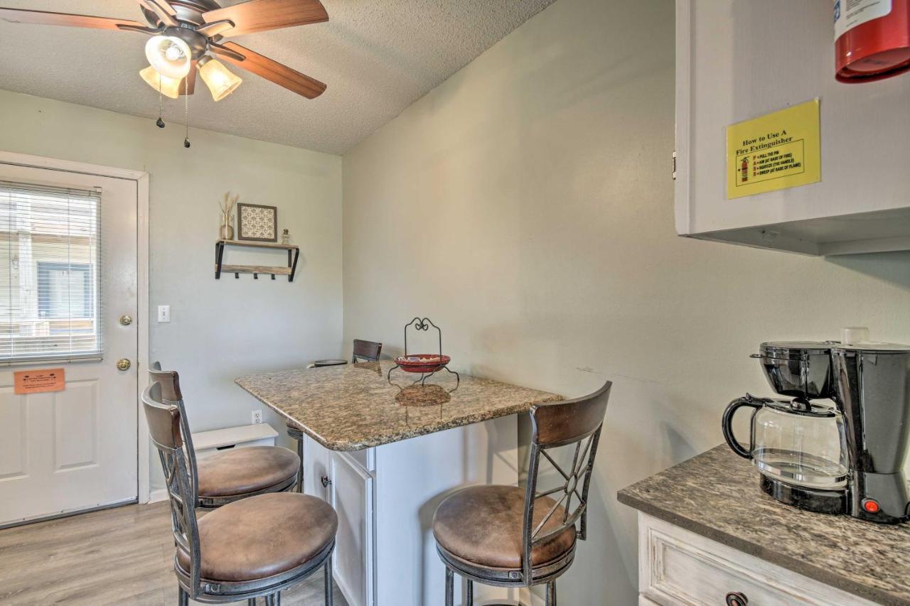 Gulf Shores Condo With Pool And Grill Walk To Beach! Luaran gambar